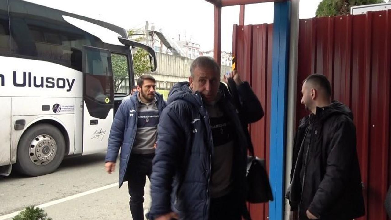 Trabzonspor, Beşiktaş maçı için İstanbul’a gitti