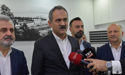 BAKAN ÖZER: "HER OKULA REHBER ÖĞRETMEN ATAMASI YAPACAĞIZ"