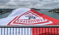 SAMSUNSPOR'UN BAYRAĞI İSTANBUL BOĞAZINDA