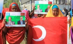 ''SOMALİ'DE İHYA VE İNŞANIN SEMBOLÜ: TÜRKİYE''