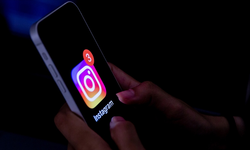 TÜRKLER INSTAGRAM'DA AYLIK 21 SAAT VAKİT GEÇİRİYOR