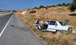 OTOMOBİL DEVRİLDİ: 1 ÇOCUK ÖLDÜ, 3 KİŞİ YARALANDI