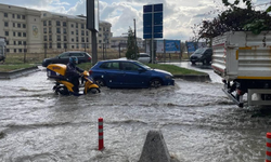 İSTANBUL'DA SAĞANAK ETKİLİ OLDU