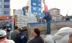 Yeşilyurt Belediyesinden çiftçilere 20 ton arpa tohumu desteği