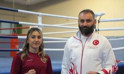 Balkan şampiyonu Asuman, dünya şampiyonasında altın madalya için ringe çıkacak