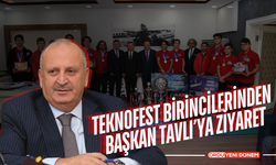 TEKNOFEST BİRİNCİLERİNDEN BAŞKAN TAVLI’YA ZİYARET