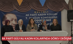 AK Parti Gülyalı Kadın Kolları'nda Görev Değişimi