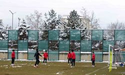 Kastamonuspor’da takımın başına geçen Ergin Keleş ilk antrenmanına çıktı