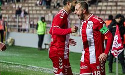 Samsunspor, 3 futbolcuyla sözleşme uzattı