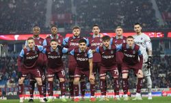 Trendyol Süper Lig: Trabzonspor: 0 - Eyüpspor: 0 (İlk yarı)