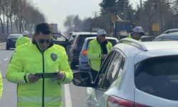 Düzce’de polis ekiplerinden şok denetim