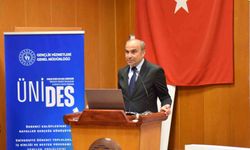 Samsun’da "Bilişim Çağında Dezenformasyon" konferansı
