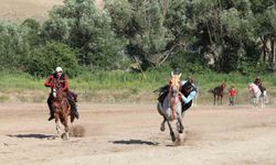 Bayburt’ta ’Dede Korkut Cirit Müsabakası’ düzenlendi
