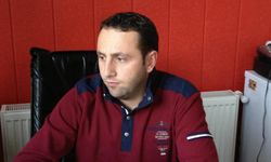 Duvara çarparak ağır yaralanan sürücü hastanede hayatını kaybetti