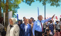Hizmet-İş’in pikniğine binlerce kişi katıldı