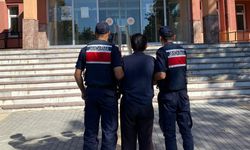 Samsun’da 9 yıl 7 ay hapis cezası ile aranan şahıs jandarma tarafından yakalandı