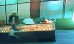 Namazını bozan imam 1 metre yüksekten düşen çocuğu havada yakaladı
