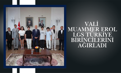 Vali Muammer Erol, LGS Türkiye Birincilerini Ağırladı