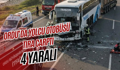 Ordu’da Yolcu Otobüsü Tıra Çarptı: 4 Yaralı