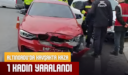 Altınordu’da Kavşakta Kaza: 1 Kadın Yaralandı