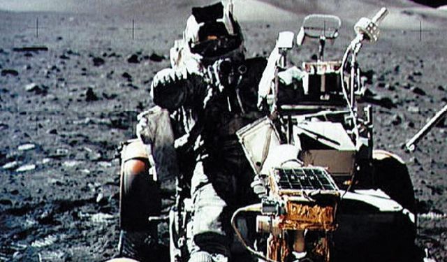 NASA'NIN AY YÜZEYİNDE TERK ETTİĞİ UZAY ARACI 'AY DEPREMLERİ'NE YOL AÇABİLİR