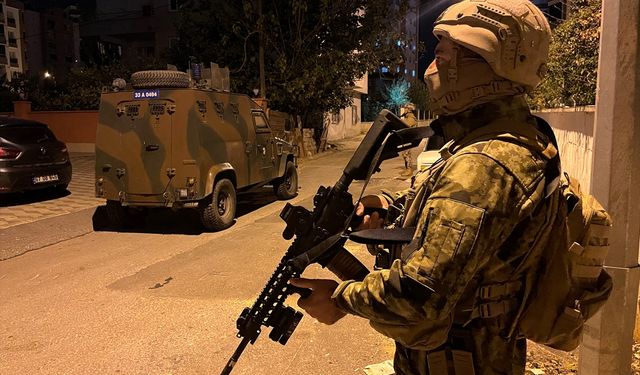 MERSİN - Terör örgütleri PKK/KCK ve FETÖ'ye yönelik eş zamanlı operasyon
