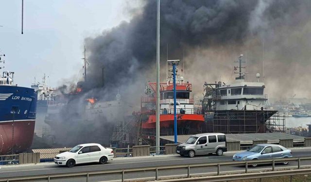 Ordu’da limanda tekne yangını: Söndürme çalışmaları sürüyor
