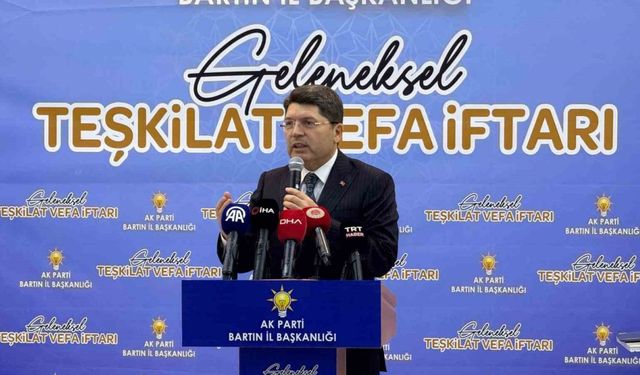 Bakan Tunç’tan Özel’e: "(Otel yangını) Bilir kişi rapor geldi, rapor karşısında susuyorsanız o zaman ikiyüzlüsünüz"