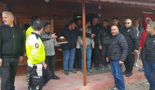 Kavga ihbarına giden polise pasta sürprizi