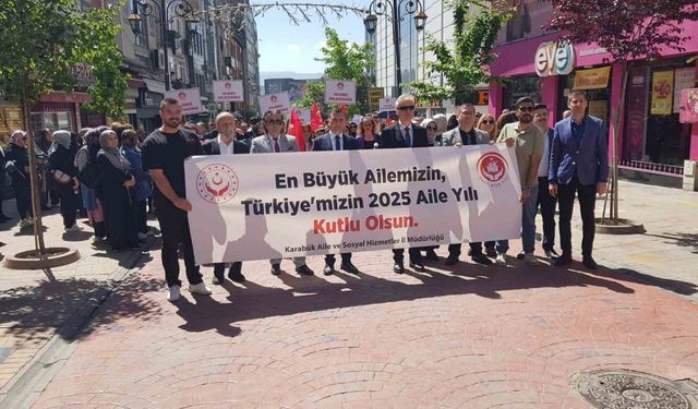 Aile Haftası kutlamaları yürüyüş ile başladı