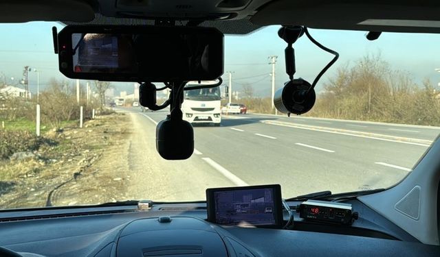 21’i alkolden 161 araç trafikten men edildi