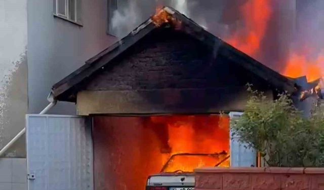 Bartın’da garaj ve içerisindeki otomobil alev alev yandı