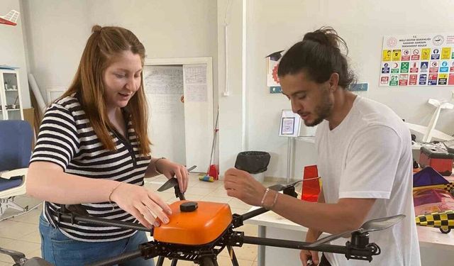 İHA eğitimiyle öğretmenler geleceğin projelerine hazırlanıyor