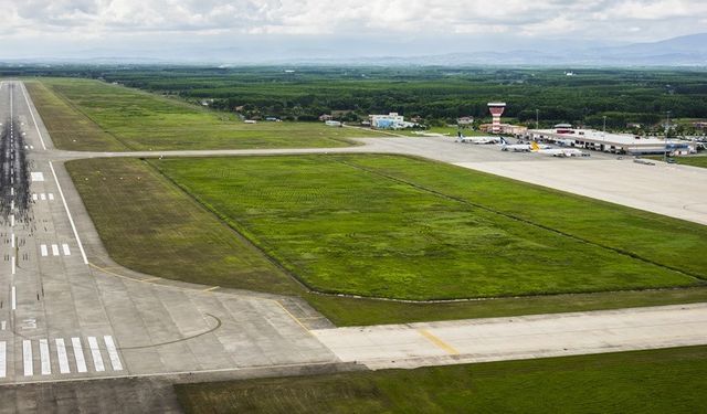 Samsun Havalimanı’nın 5 aylık yolcu trafiği yarım milyonu geçti