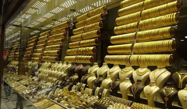 Trabzonlu kuyumcuların umudu düğün sezonunda