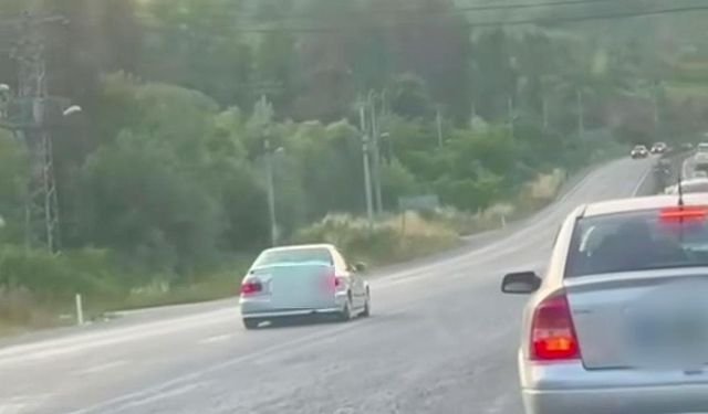 Trafik güveliğini tehdit eden sürücünün ehliyetine el konuldu