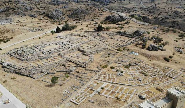 Hititlerin başkenti Hattuşa’da 119 yıldır süren kazı çalışmaları yeniden başladı