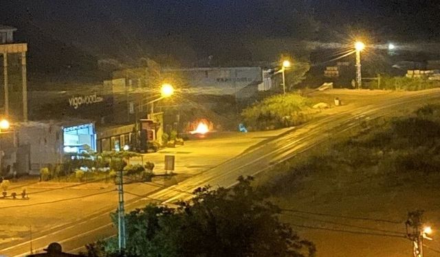 Ordu’da çöp konteynerinde çıkan yangın binaya sıçramadan söndürüldü