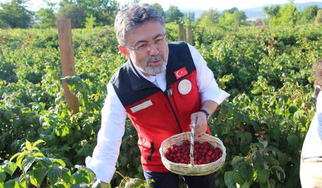 Bakan İbrahim Yumaklı: "Gençlerin katkısıyla üretim hız kazanıyor"