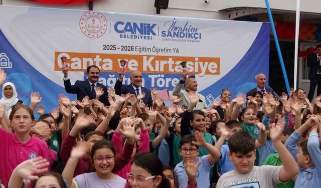 Canik Belediyesi’nden 2 binin üzerinde öğrenciye çanta ve kırtasiye desteği
