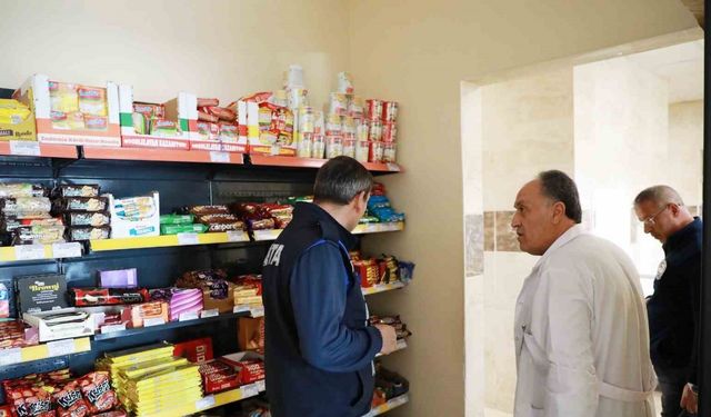 Çorum’da zabıta ekiplerinden okul kantinlerine denetim