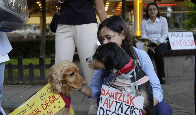 Gümüşhane’de ’Hayvanları Koruma Günü’nde anlamlı yürüyüş