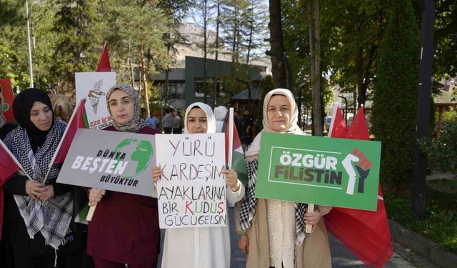 Gümüşhane’de kadınlardan "Gazze İçin Sessiz Çığlık" yürüyüşü