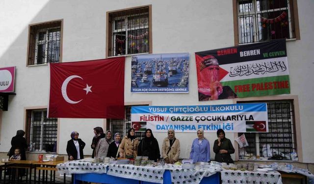 Gümüşhaneli miniklerden Sumud Filosu’na destek