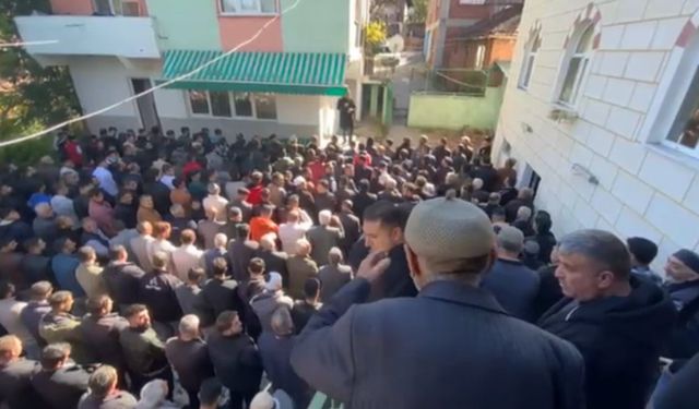 İstanbul’da evlilik tartışmasında öldürülen genç toprağa verildi