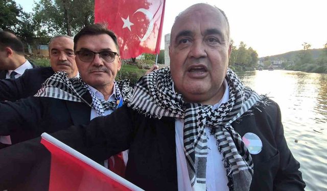 Sumud Filosu’na ve Filistin’e destek için teknelerle Bartın Irmağı’na açıldılar