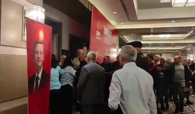 Zonguldak’ta CHP’nin kongresinde yumruklu kavga