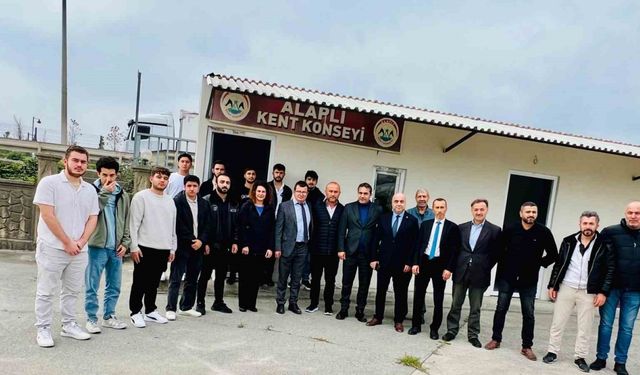 Alaplı’da üniversite öğrencilerinden ATM ve baz istasyonu talebi