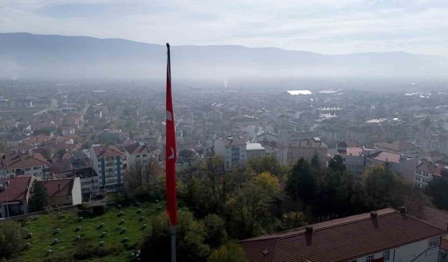 Bolu’yu sis tabakası kapladı