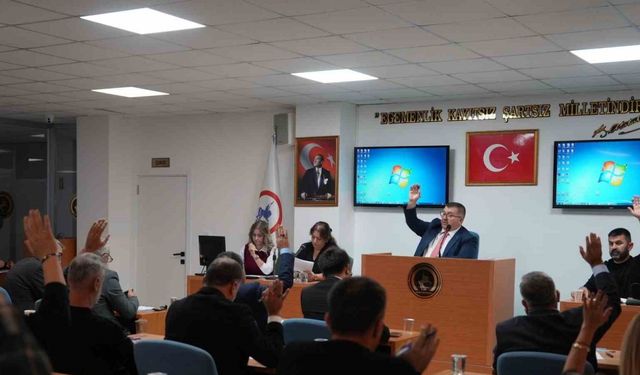 Düzce Belediyesi’nin bütçesi 5 Milyar 385 Milyon 400 TL olarak onaylandı